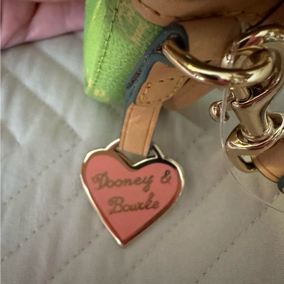 Dooney & Bourke flap wristlet - Picture 5 of 6